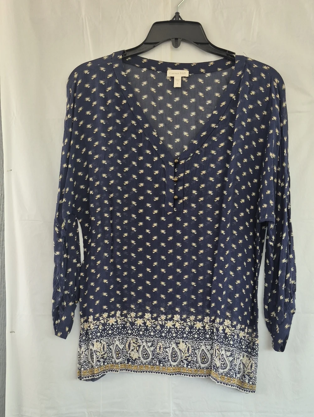 Cable & Gauge Navy Printed V-Neck Peasant Top